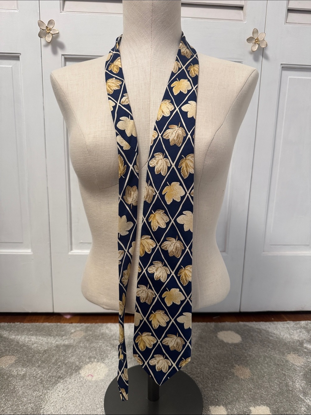 Eddie Bauer Navy and Gold Floral Scarf Tie